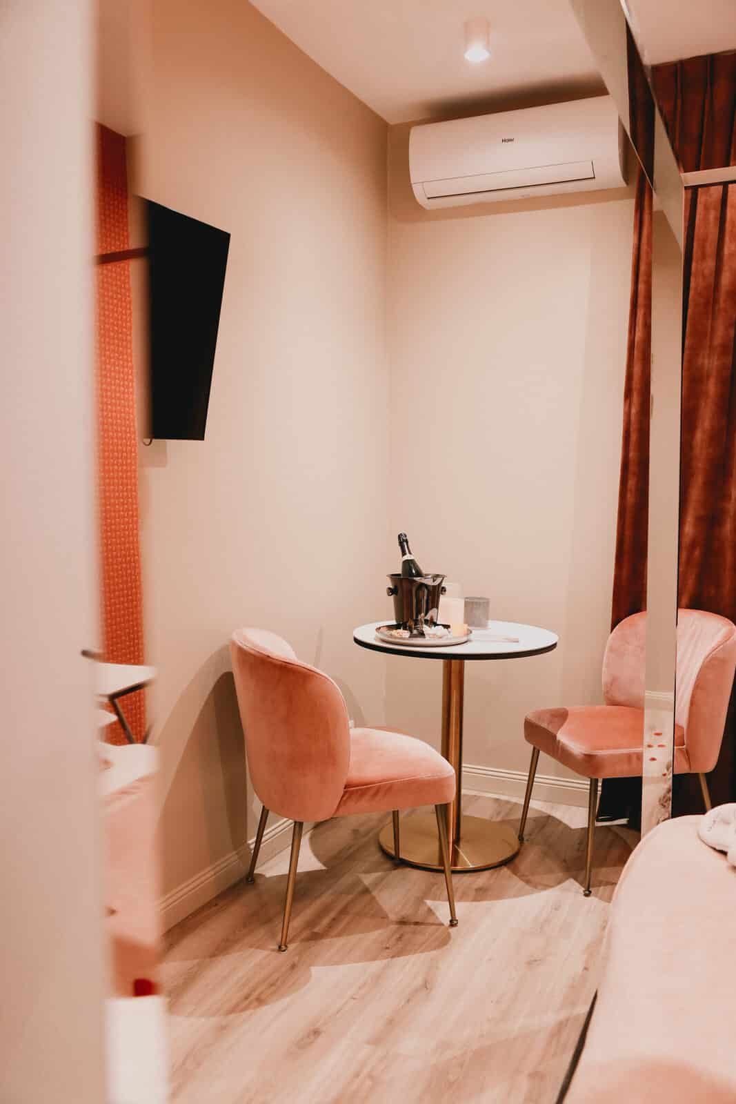 hotel-mademoiselle-haute-couture-06